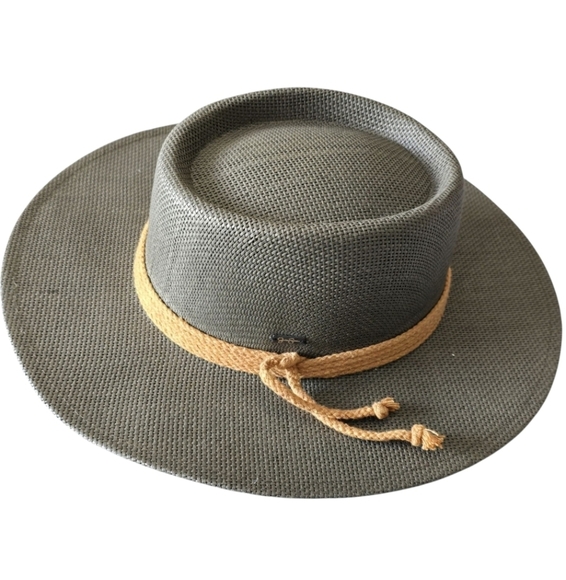 Jessica Simpson Black and Tan Hat. New Without Tag. - Picture 3 of 10